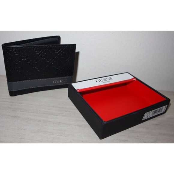 Guess 31GO220095 Men's Black "G" Embossed Leather Credit Card ID Bifold Wallet - Picture 4 of 8